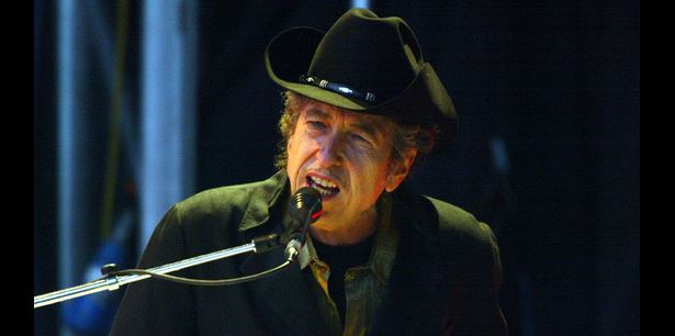 Bob Dylan lança disco novo em fevereiro