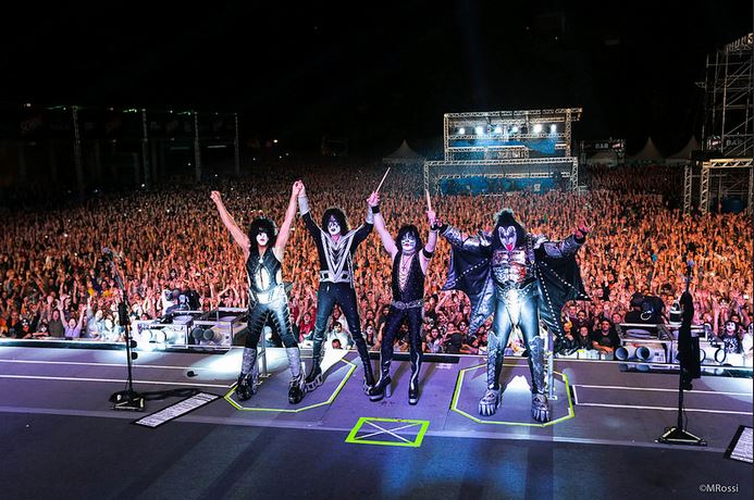 Confirmado! Kiss anuncia sua turnê de despedida