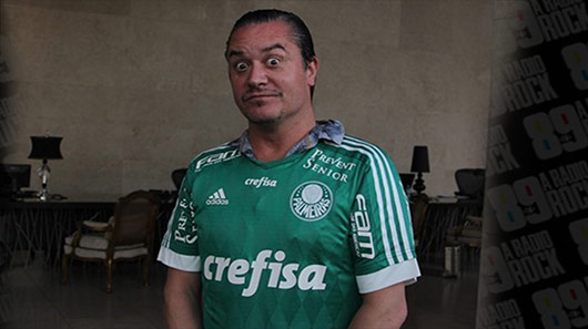 Palmeiras apresenta seu novo camisa 10: Mike Patton