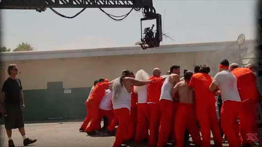 Veja Slayer gravando videoclipe dentro de uma prisão