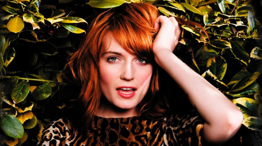 Florence + The Machine regrava o clássico “Stand By Me“