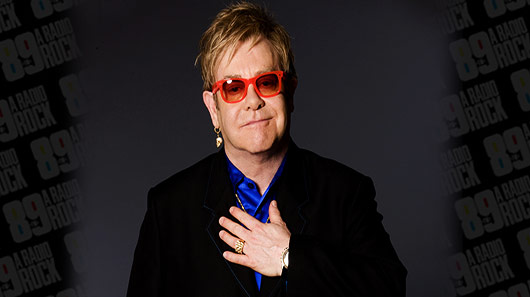 Elton John revela que quase morreu durante turnê pela América do Sul