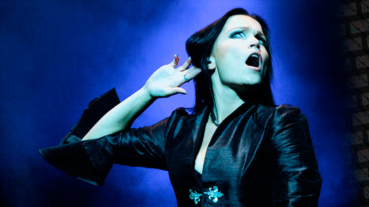 Tarja Turunen lança nova versão de “The Unforgiven”, do Metallica