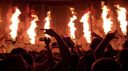Veja Disturbed e Papa Roach fazendo cover do Rage Against The Machine