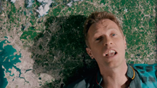 Coldplay lança clipe para faixa “Up & Up”