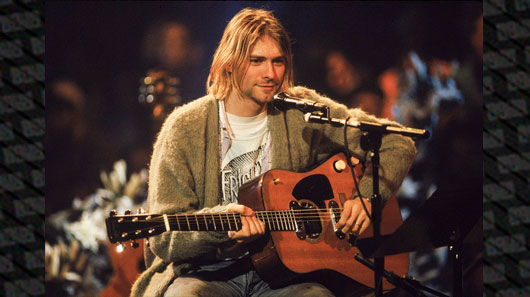 Suéter “nunca lavado” que Kurt Cobain usou no “MTV Unplugged” vai a leilão