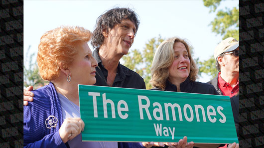 Nova York: inaugurada rua em homenagem aos Ramones