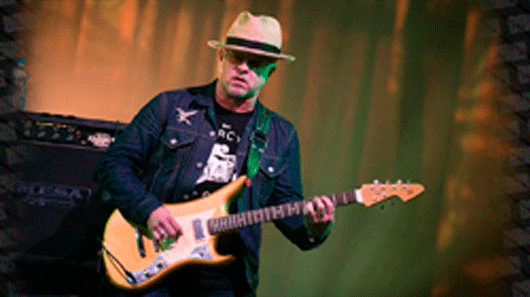 Dave Rosser, guitarrista do The Afghan Whigs, morre aos 50 anos