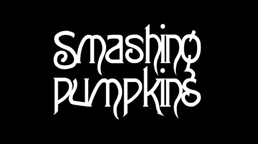 Smashing Pumpkins mostra 1ª foto com seu novo baixista, Jack Bates