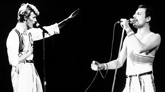Ex-roadie revela que Queen e David Bowie gravaram clássicos do rock