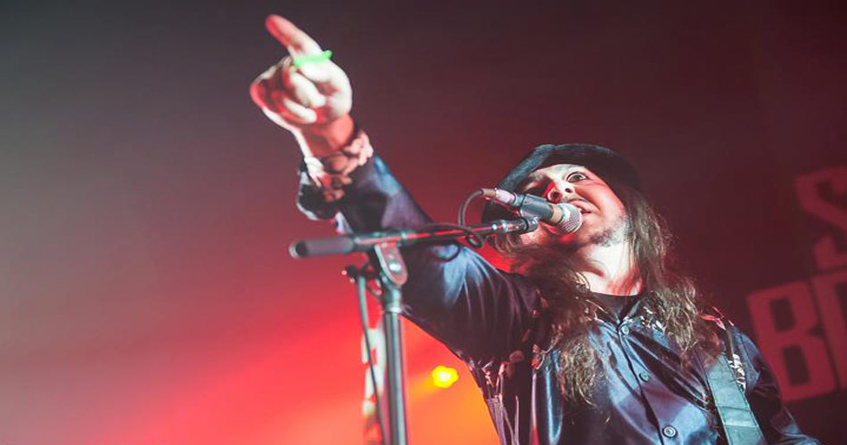 Daron Malakian não espera que o System Of A Down lance outras novas músicas