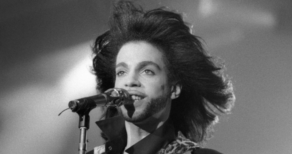 Veja primeiro videoclipe do disco póstumo de Prince