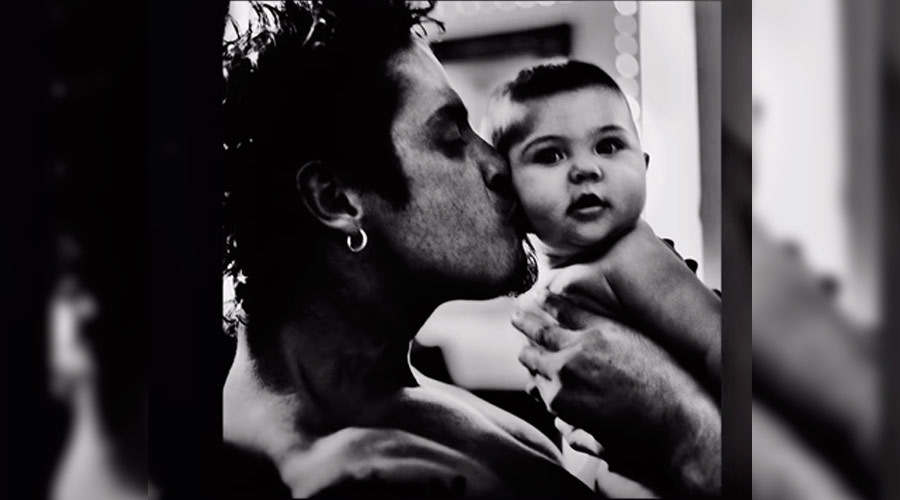 Filha de Chris Cornell divulga dueto com o pai