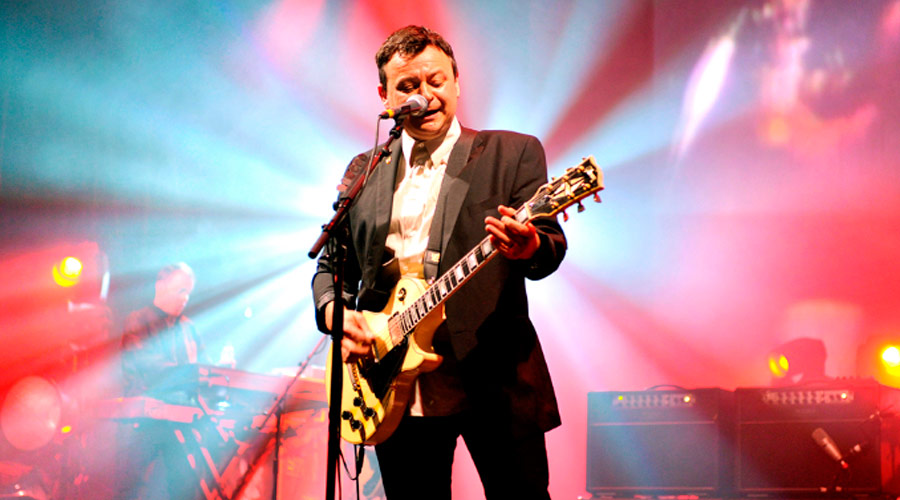 Vídeo: Manic Street Preachers toca “In Between Days”, do The Cure