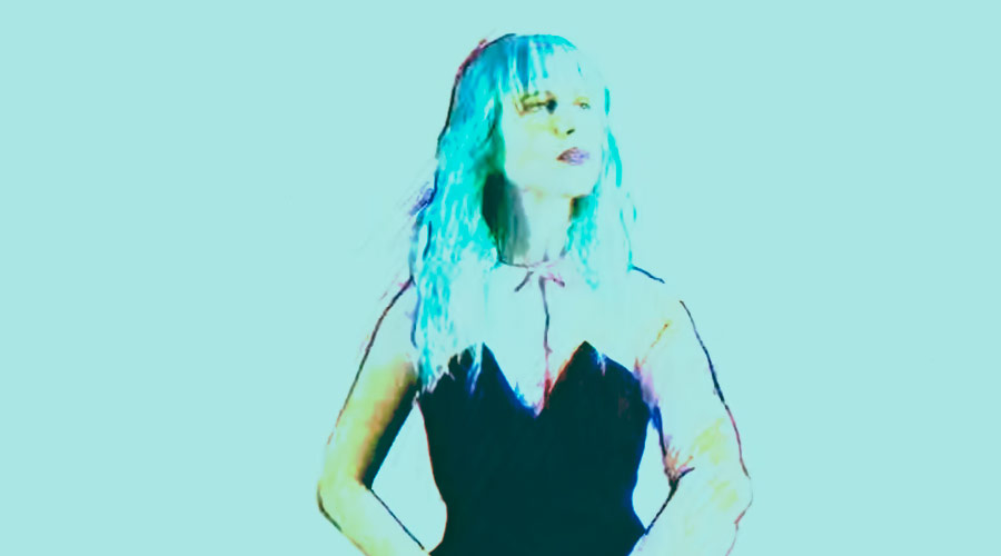Paramore disponibiliza clipe de “Caught In The Middle”