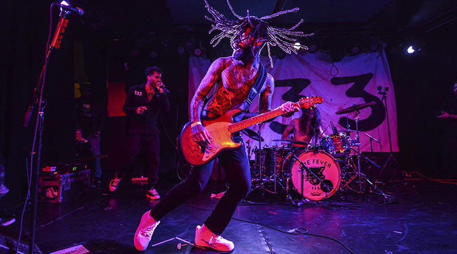 Com participação de Travis Barker, do Blink-182, Fever 333 lança clipe oficial de “Wrong Generation”