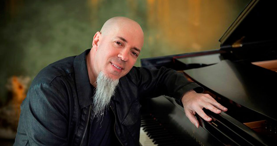 Jordan Rudess, do Dream Theater, se apresenta no Teatro Opus