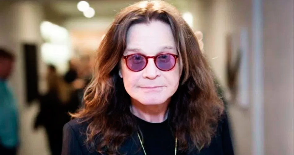 Ozzy Osbourne tem alta do hospital um dia após cirurgia; veja fotos e vídeo