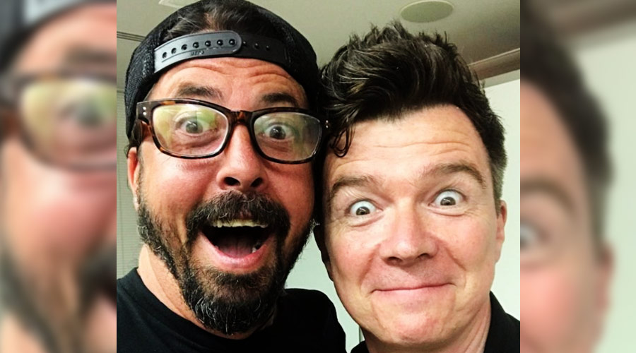 Rick Astley responde Dave Grohl com meme de “Never Gonna Give You Up/The Best”