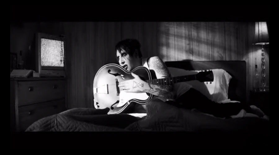 Marilyn Manson lança novo single! Veja clipe de “God Gonna Cut You Down”