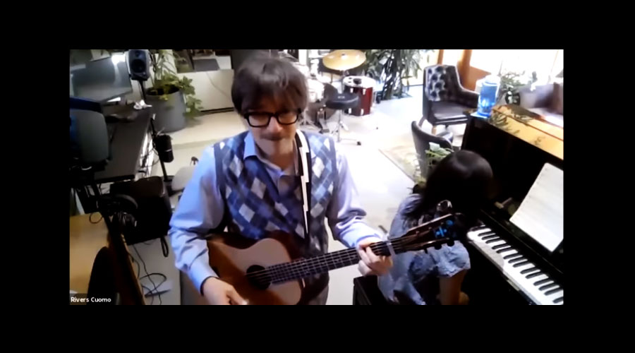 Rivers Cuomo, do Weezer, faz versão virtual de “Time of Your Life”, do Green Day