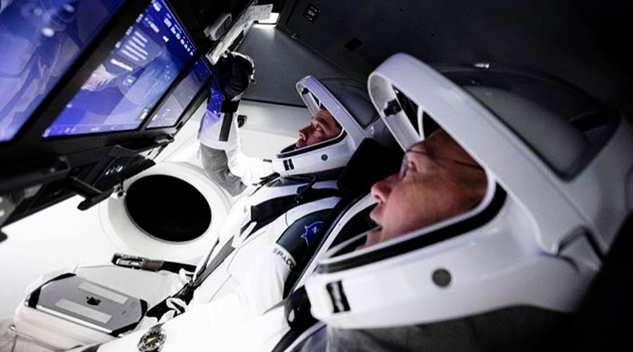 Astronautas da SpaceX ouviram AC/DC antes de serem lançados ao espaço