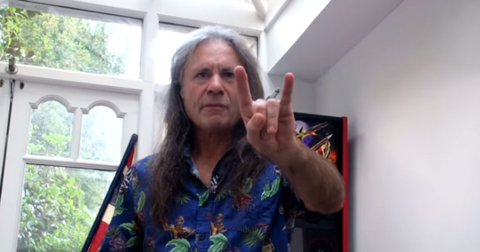 Iron Maiden está de volta aos estúdios, revela Bruce Dickinson
