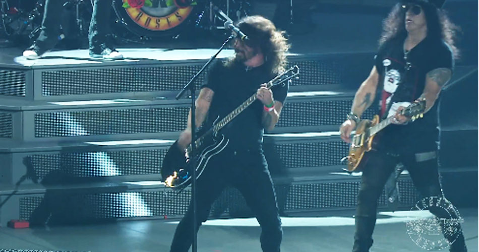 Guns N’Roses libera vídeo com participação especial de Dave Grohl