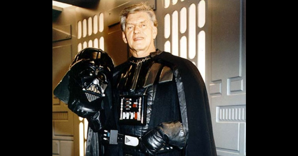 Intérprete de Darth Vader em “Star Wars”, David Prowse morre aos 85 anos
