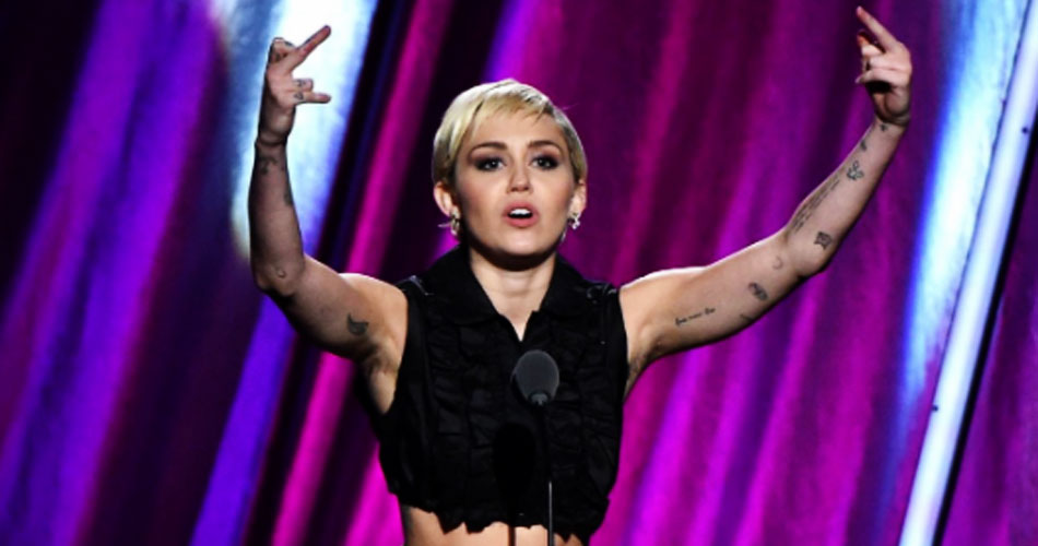 Miley Cyrus promete gravar um álbum de rock
