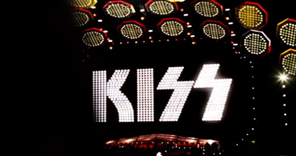 Kiss: vídeos mostram passagem de som de show da virada de ano