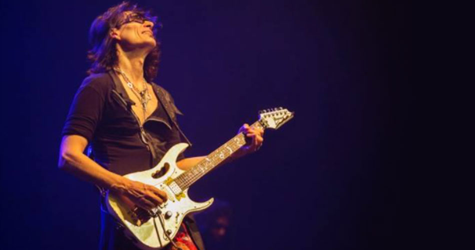 Guitarrista Steve Vai é destaque na DMX Brasil 2020