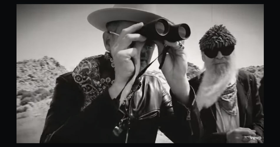 Billy Gibbons, do ZZ Top, explora o deserto em novo videoclipe