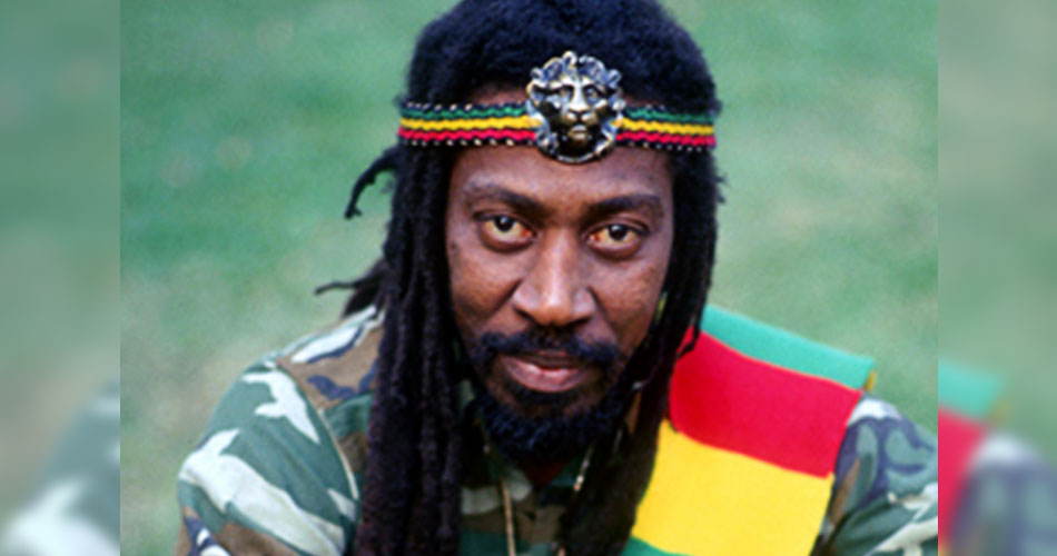 Bunny Wailer, parceiro de Bob Marley e Peter Tosh, morre aos 73 anos