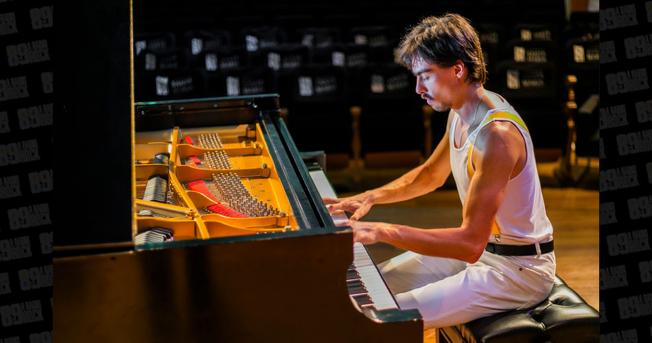 Unibes Cultural recebe espetáculo “Queen ao Piano”
