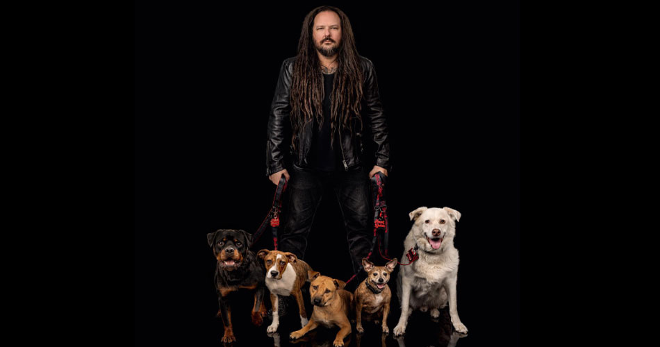 Jonathan Davis, do Korn, lança linha de produtos para pets