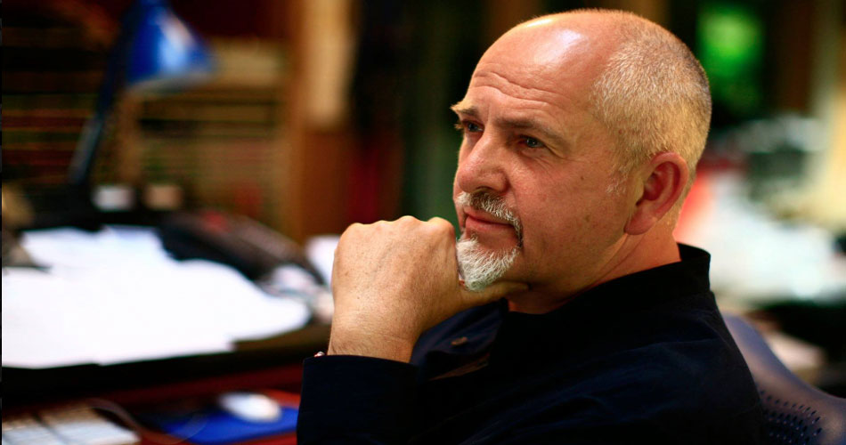 Peter Gabriel segue lançando uma música nova a cada Lua Cheia; ouça “Road To Joy”