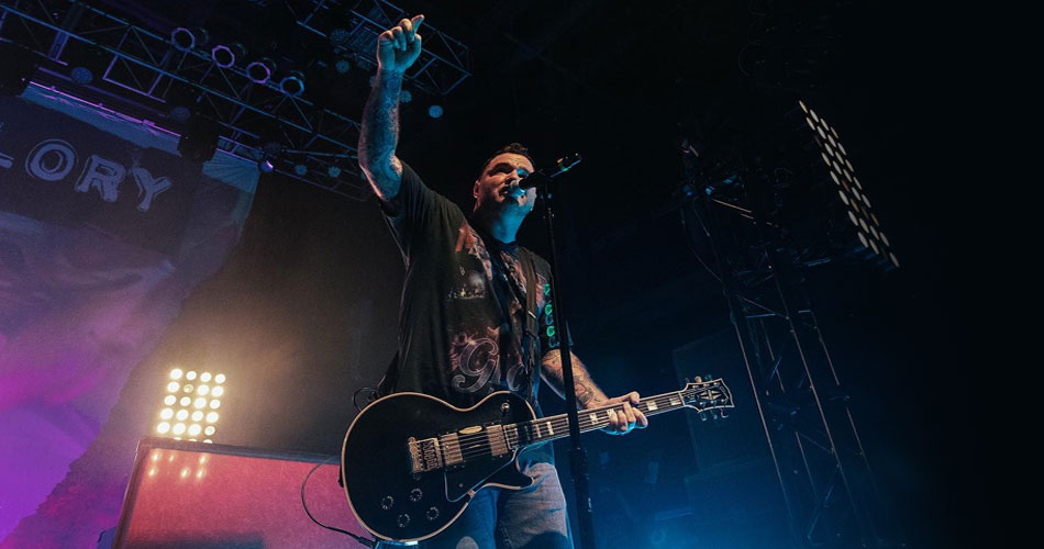 Novo álbum do New Found Glory celebra vitória de guitarrista contra o câncer