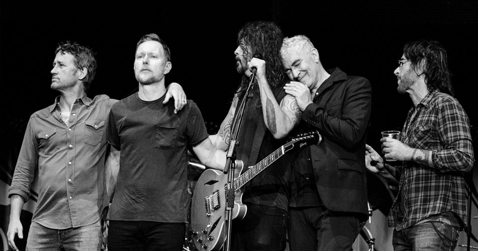Foo Fighters atualiza agenda de shows para seu retorno aos palcos
