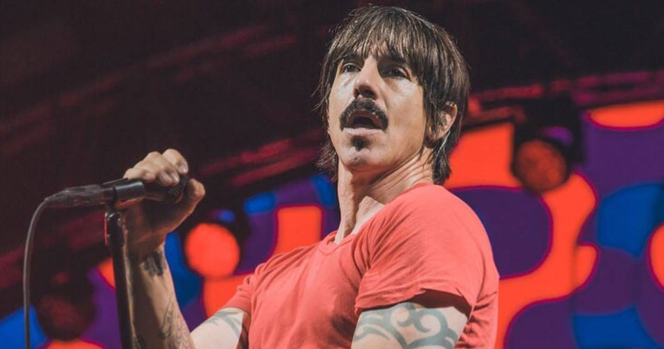 Vídeos: Red Hot Chili Peppers estreia 3 faixas de novo álbum em festival nos EUA