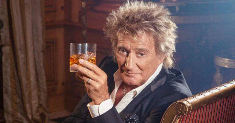 Rod Stewart desiste da venda de seu catálogo musical e anuncia Whisky