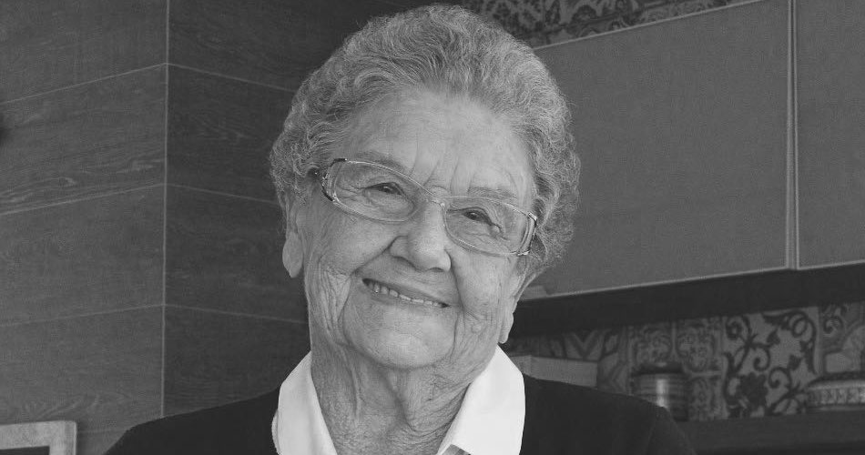 Vovó Palmirinha morre aos 91 anos
