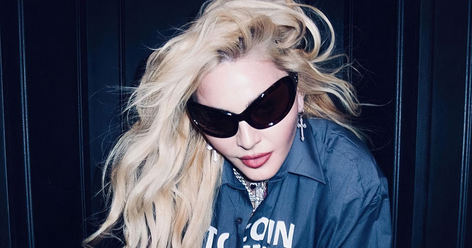 Madonna é hospitalizada e cancela turnê de 40 anos de carreira