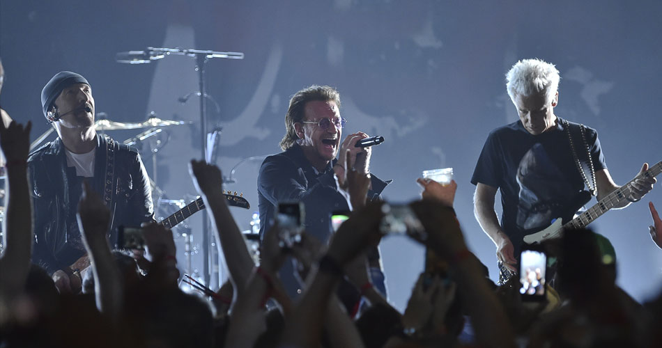 U2 anuncia exposição interativa na arena esférica de Las Vegas