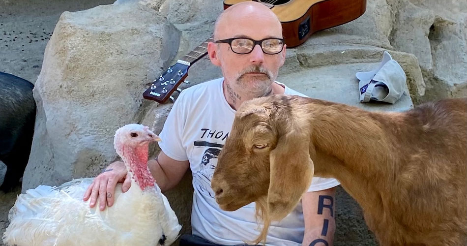 Maior nome do veganismo na música, Moby faz 58 anos