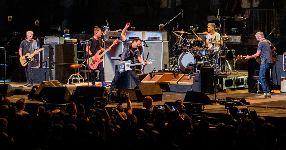 Pearl Jam deve  fazer show no Brasil em 2024, revela jornalista
