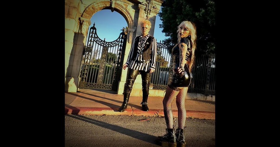 Supla lança single “Goth Girl from East L.A.” para celebrar Halloween