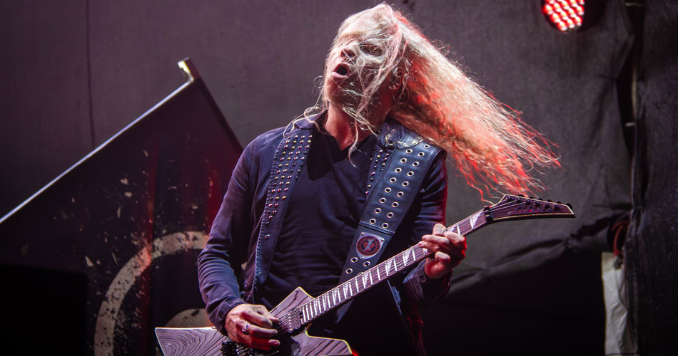 Arch Enemy anuncia saída do guitarrista Jeff Loomis