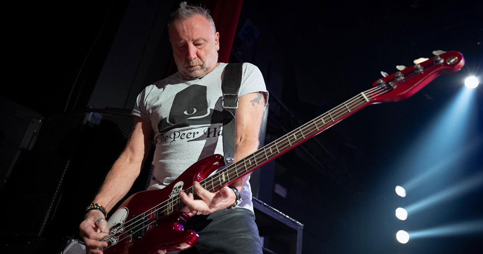 Peter Hook vem ao Brasil em agosto tocar clássicos de New Order e Joy Division
