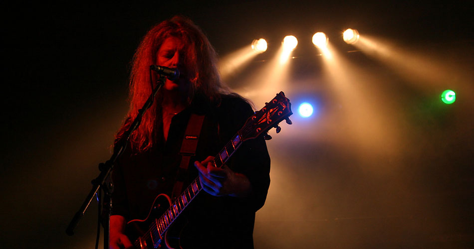 Roland Grapow: guitarrista alemão confirma 3 shows no Brasil